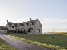 Northbanks House