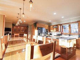 Northbanks House