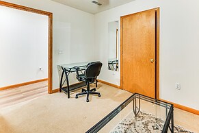Spacious Retreat w/ Deck: 14 Mi to Nolin Lake!