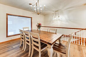 Spacious Retreat w/ Deck: 14 Mi to Nolin Lake!