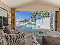 Cabarita Barefoot Beach House
