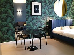 SEVEN SUITES APARTMENTS SANREMO