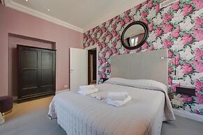 SEVEN SUITES APARTMENTS SANREMO
