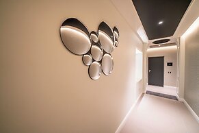 SEVEN SUITES APARTMENTS SANREMO