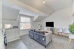Double Bed Apts Fairhaven View by Guestz
