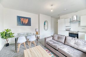 Double Bed Apts Fairhaven View by Guestz