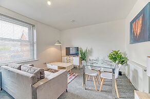 Double Bed Apts Fairhaven View by Guestz