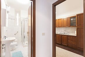 Rental in Rome Pietroburgo Apartment