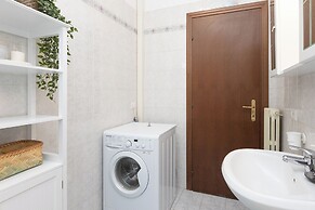 Rental in Rome Pietroburgo Apartment
