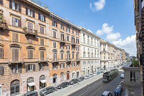 Rental in Rome Pietroburgo Apartment