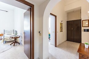Rental in Rome Pietroburgo Apartment