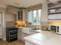 Blackstone Cottage