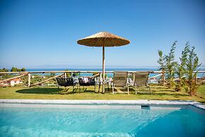 Olive Grove Panorama Suite Pende