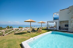 Olive Grove Panorama Suite Exi