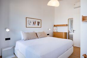 Olive Grove Panorama Suite Exi