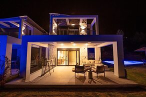 Olive Grove Panorama Suite Exi