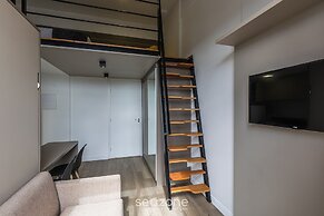 Estúdio Moderno com Churrasqueira e Garagem ECO1110