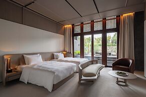 XIN HOTEL