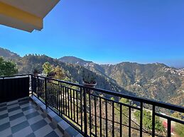 The Cozy Corner Hilltop 360 View Retreat