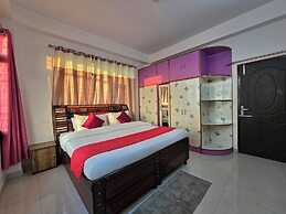 The Cozy Corner Hilltop 360 View Retreat