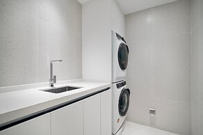 Premier Kora 3-bedroom Apartment E333 Beachfront
