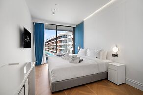 Premier Kora 3-bedroom Apartment E333 Beachfront