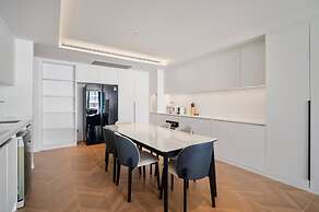 Premier Kora 3-bedroom Apartment E333 Beachfront