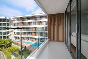 Premier Kora 3-bedroom Apartment E333 Beachfront