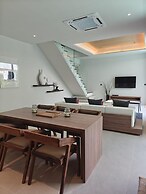 Aileen Layan Villa 3 Private Pool 4 Bedroom