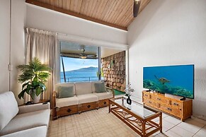 Oceanfront Maui Condo