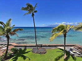 Oceanfront Maui Condo