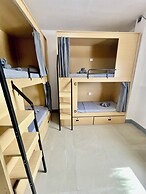 Isa- Hostel