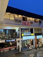 Isa- Hostel