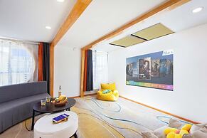The Peak Living