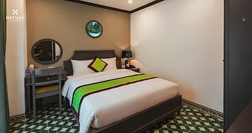 Nature Hotel - Ba Dinh