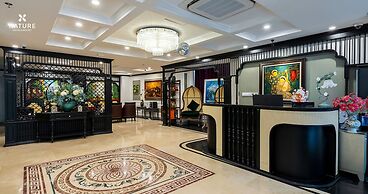 Nature Hotel - Ba Dinh