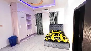 Danny's Shortlet Apartment