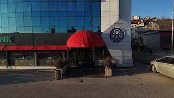 Ren Business Hotel