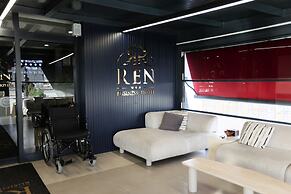 Ren Business Hotel