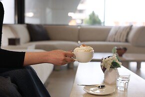Ren Business Hotel