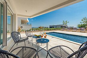 Apartments Twins with private pool