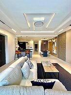 Deluxe Haven Apartment