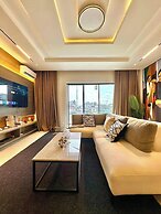 Deluxe Haven Apartment