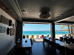 Casa Victoria Beach Resort and Restaurant