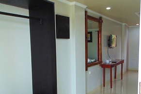 Casa Victoria Beach Resort and Restaurant