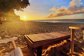 Casa Victoria Beach Resort and Restaurant