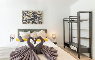 Mambo Beach Holiday Apartments