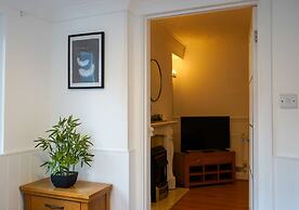 Ivy Cellar With 2 Bedrooms and 1 Bathrooms