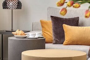 Modern Luxe