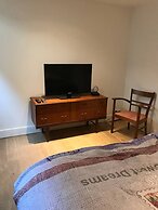 Comfortable Central And Quiet